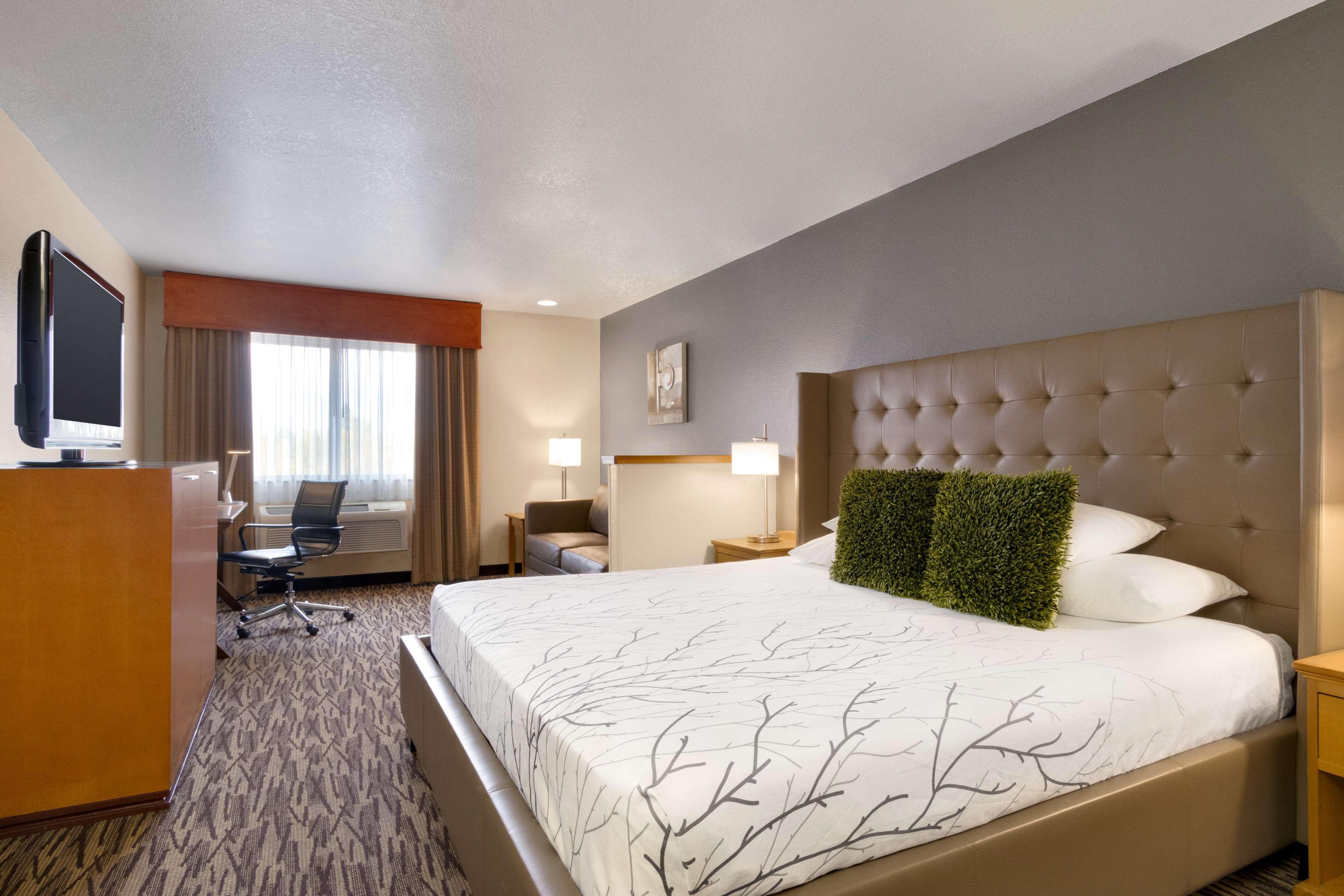 Hotel Western Peppertree Airport Airway Heights