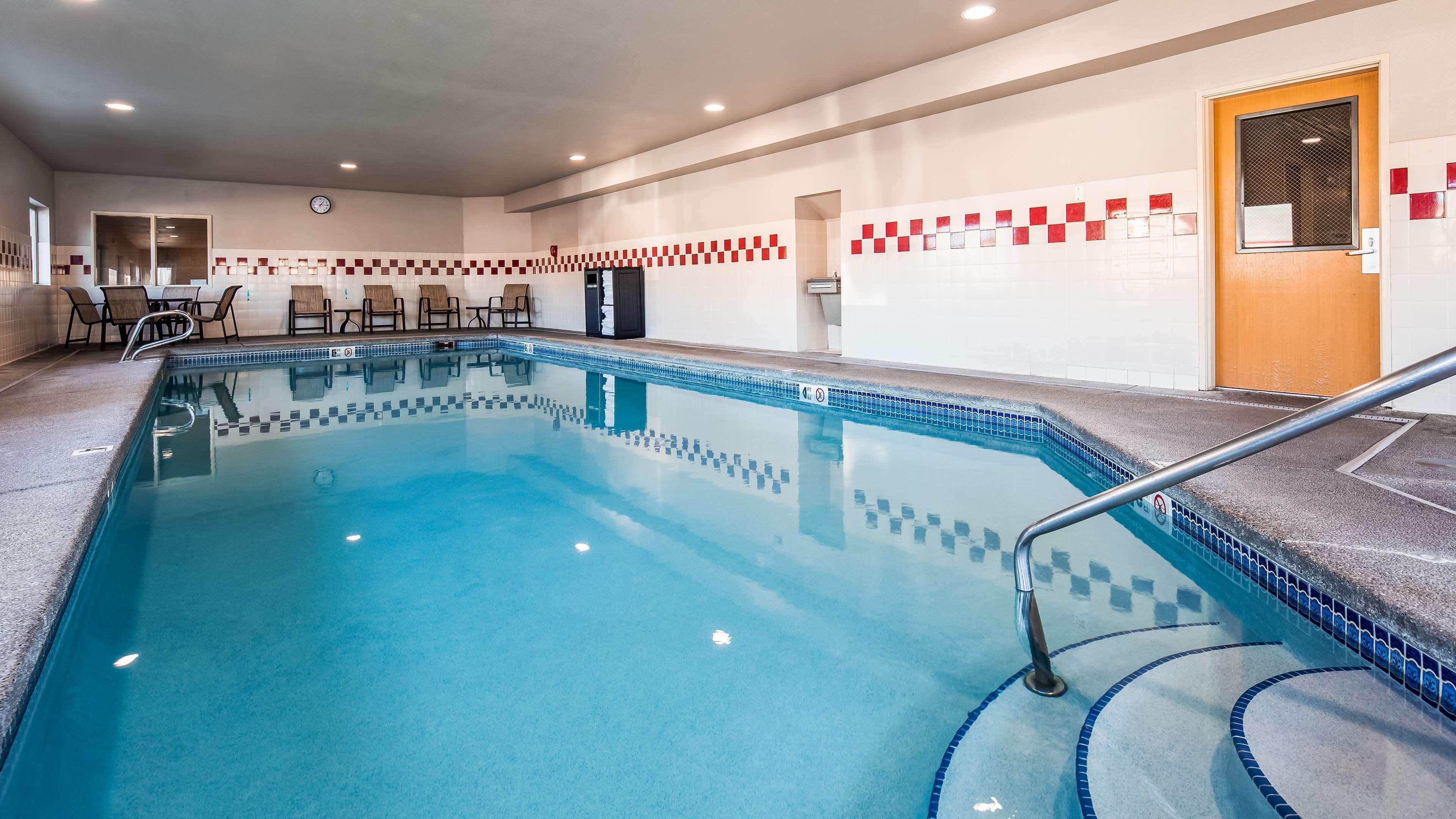 Western Peppertree Airport Hotel 3*